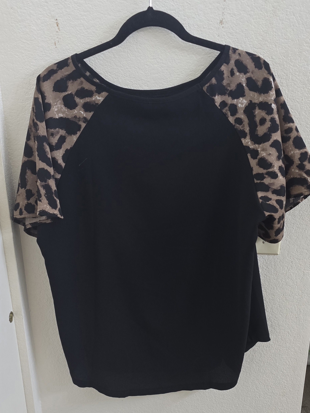 SHEIN Black Top with Brown Leopard Raglan Sleeves